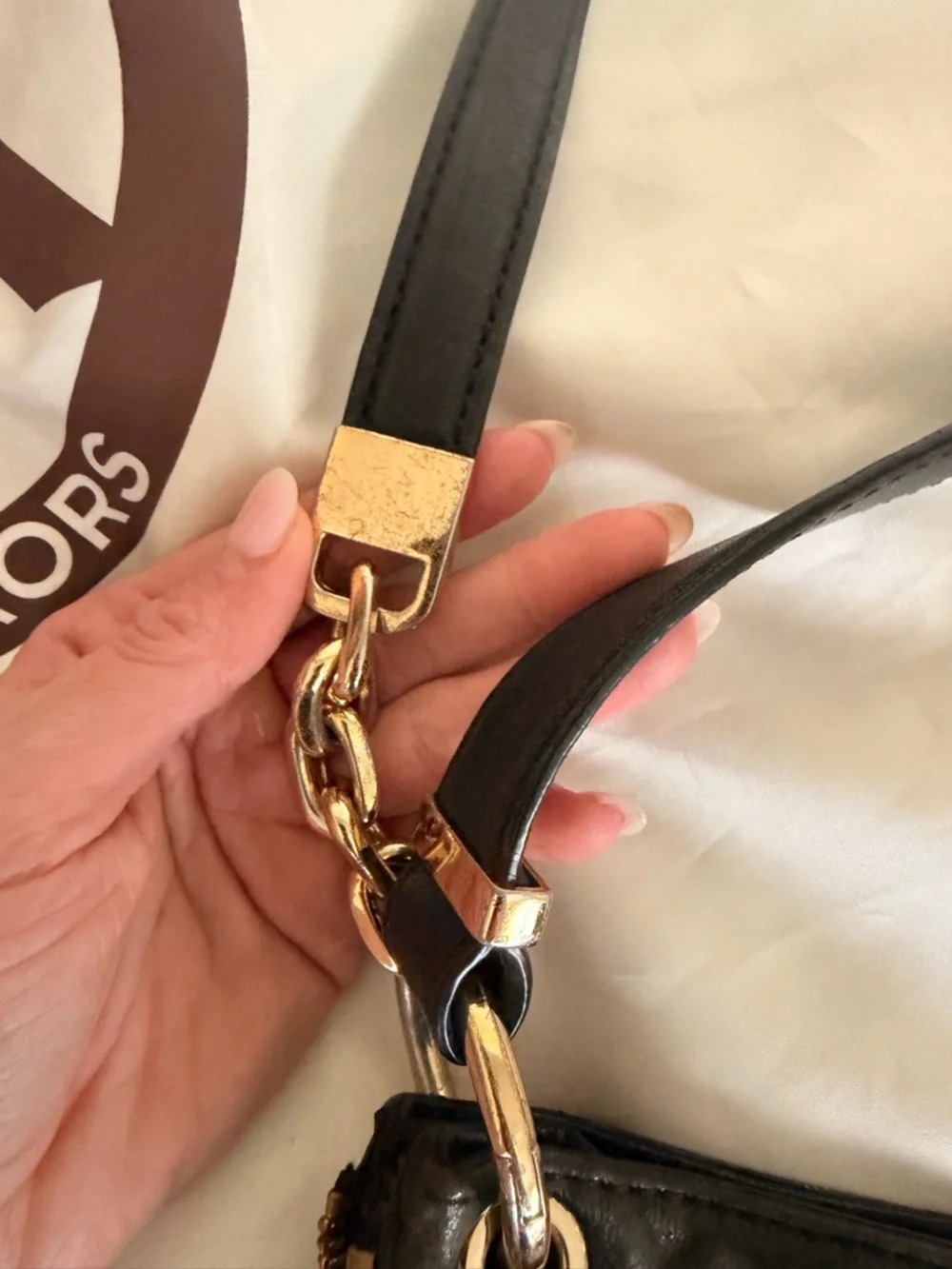 Michael Kors Black Leather Hobo Shoulder Bag with Gold Hardware - Picture 6 of 10